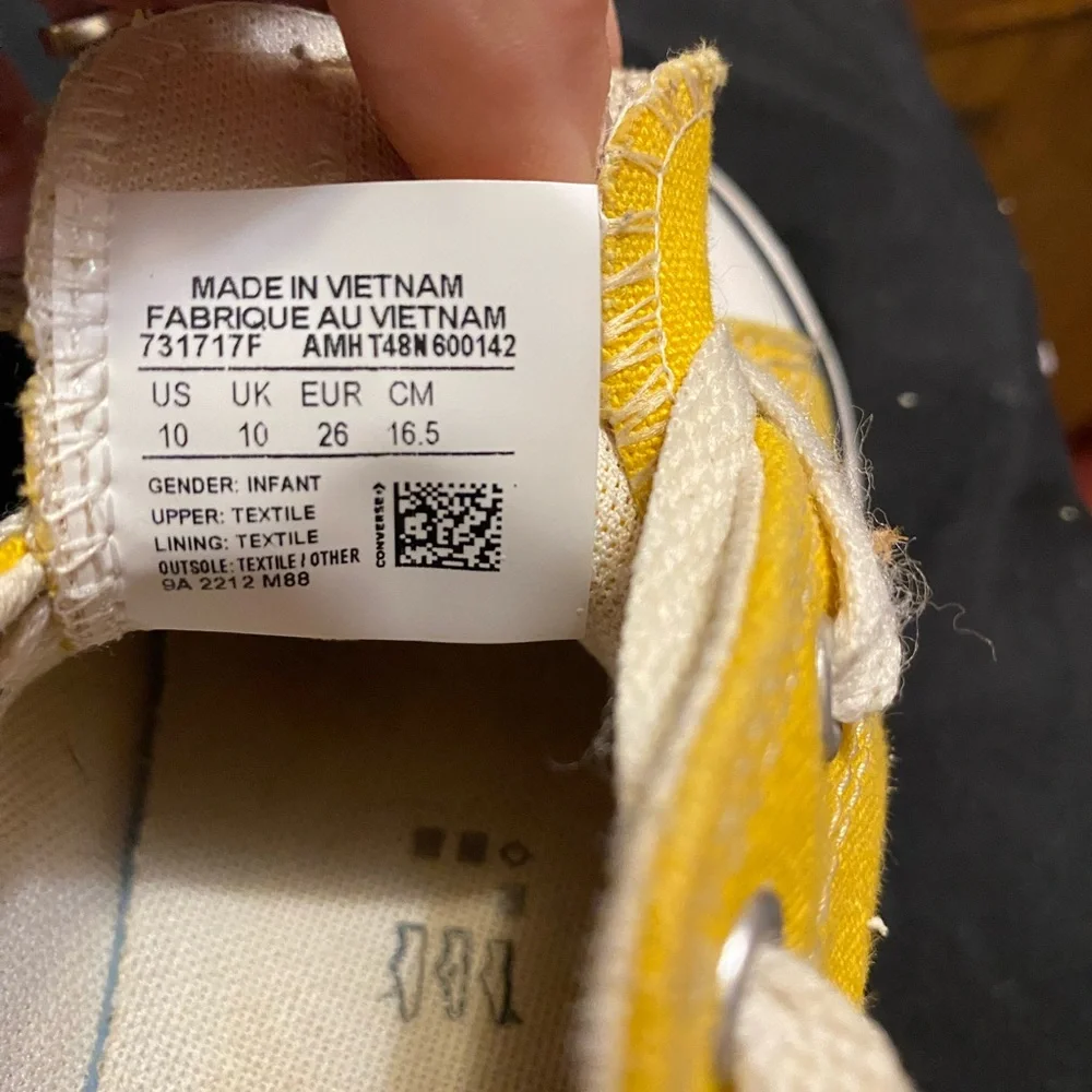 Converse Kids Bright Yellow Sneakers - Picture 5 of 7